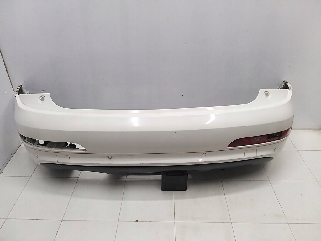 Купити Audi q3 8u 11- бампер задня задній 4xpdc
