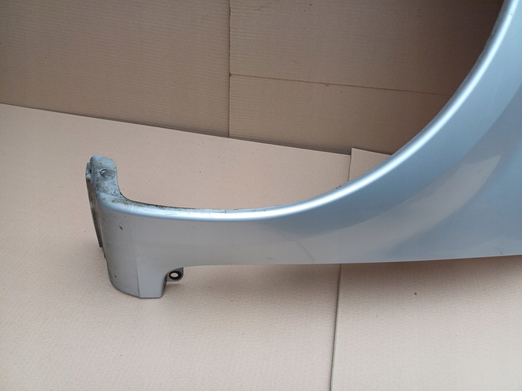 Крыло  левое  renault modus рестайлинг  цвет ted69 Цена
