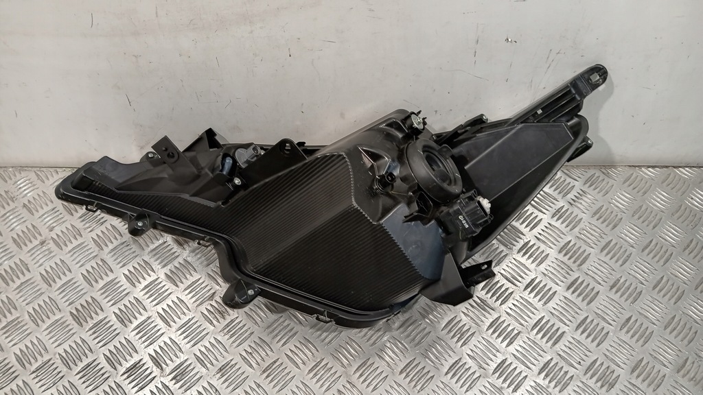 фото №11, Mitsubishi space star ii lift 19-24 8301d446 оригинал europa правая ładna