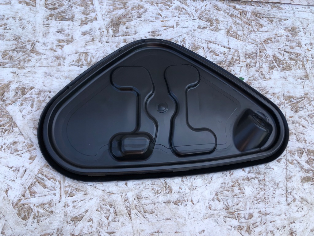 фото №1, Заглушка дверь правый задняя vw passat b8 3g0