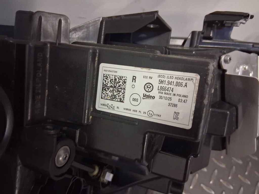 фото №11, Лампа лівий i правий перед full led vw golf viii fl 5h1941005a/5h1941006a