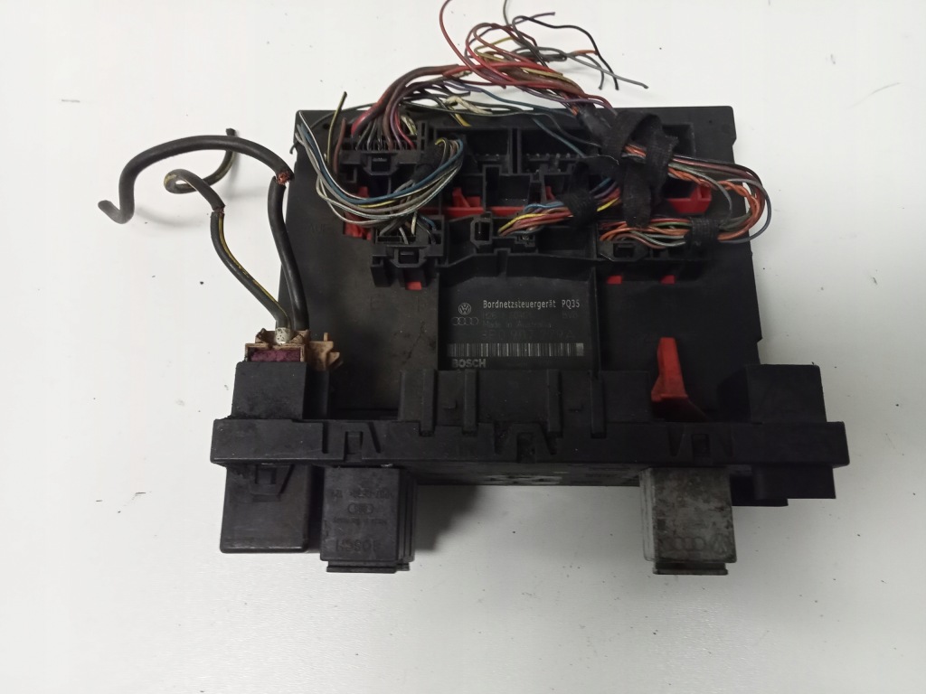 Купить Модуль блок управления бортовой сетью audi оригинальный номер 8p0907279a