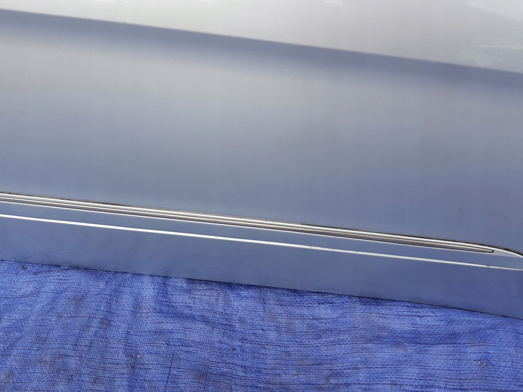 фото №7, Mercedes w251 дверь правый перед c775 775