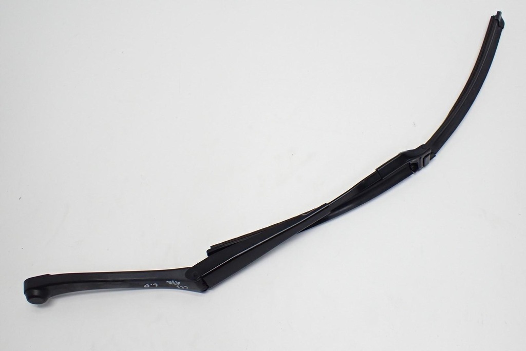 фото №1, Рычаг щетка дворники левая eu mercedes cls c218