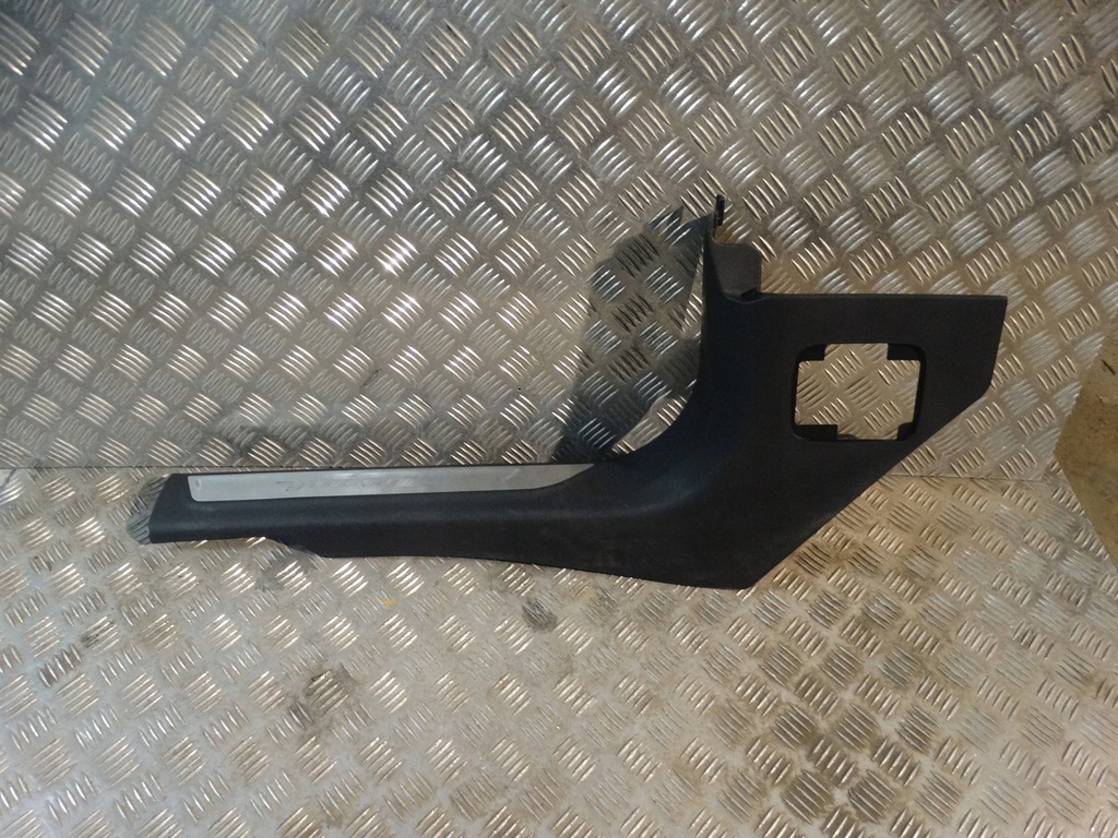 фото №1, Накладка порог левая led maserati levante 1