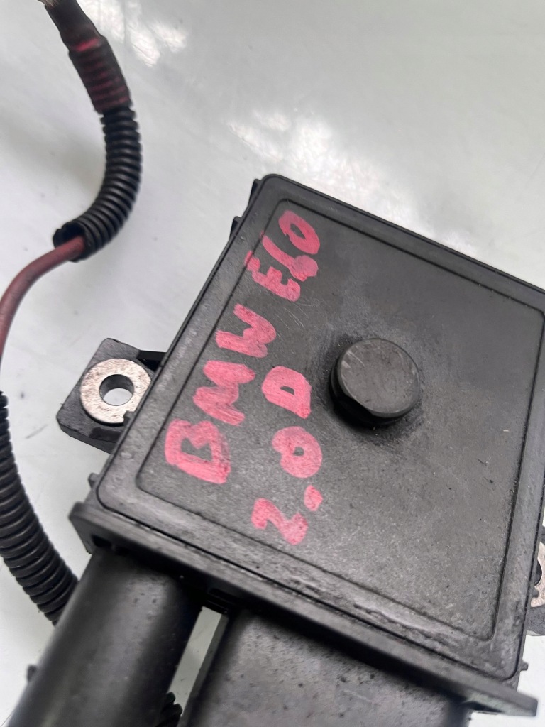 Bmw 5 e60 e61 дизель реле 0006855106 в Украине