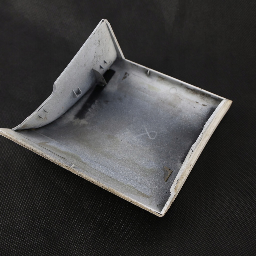 Audi q7 4l накладка нижняя крыла левый перед ibis white - y9c 4l0854959b Доставка