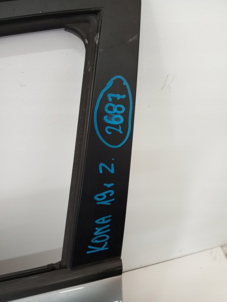 Дверь левое передние hyundai kona 19r Недорого