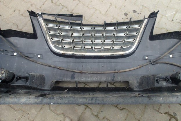 фото №12, Chrysler voyager v 2008-2011 бампер передній перед