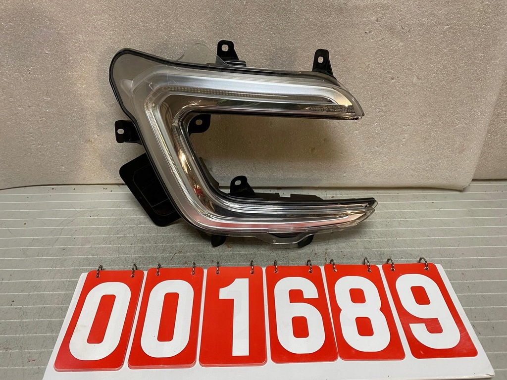 фото №1, Противотуманная фара левый led drl renault captur 266055303r