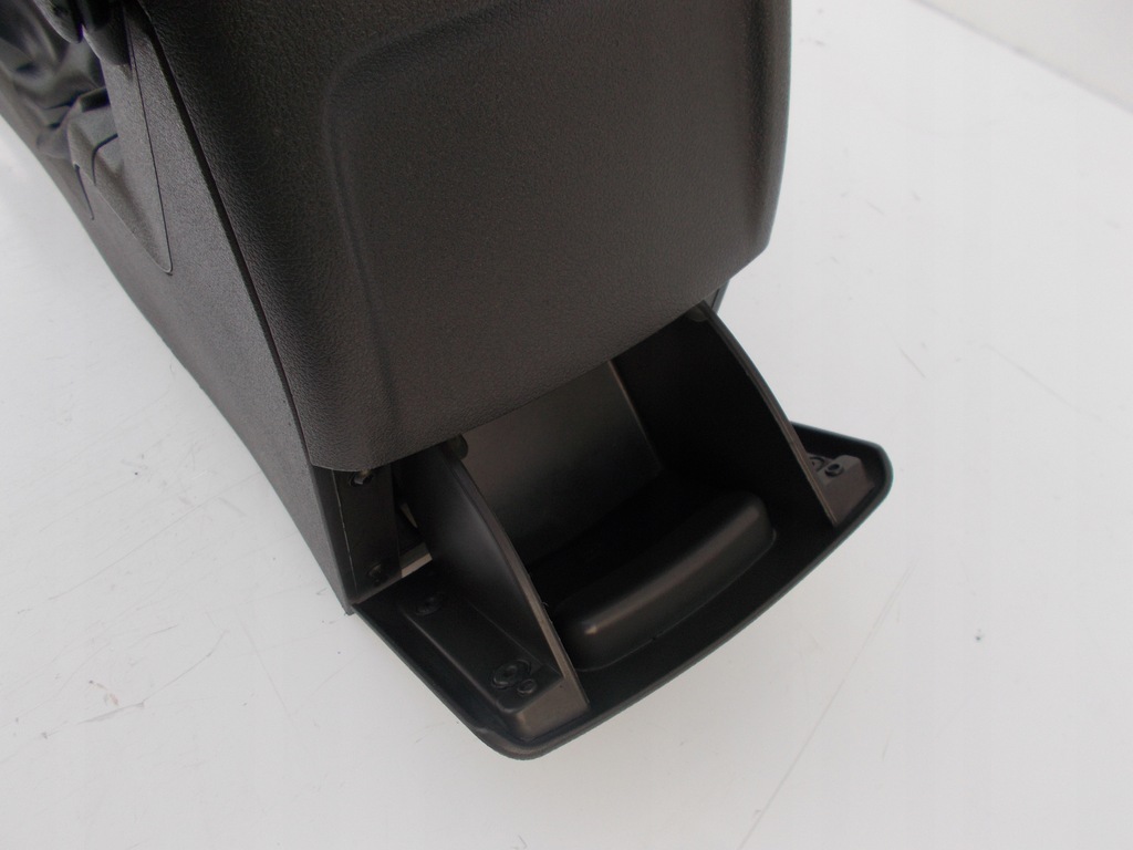 фото №11, Підлокітник кришка важіль ford focus mk2