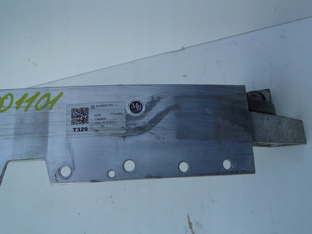 фото №13, Mercedes c klasa w206 s206 206 балка w бампер передній підсилювач 63 amg