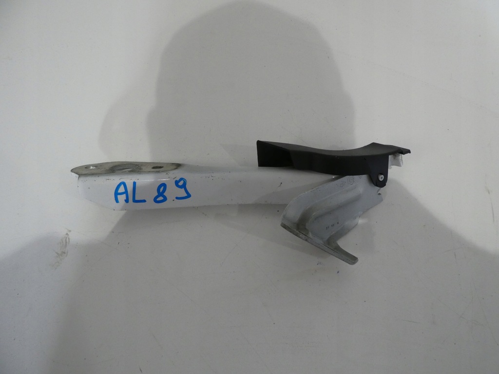 фото №1, Петля капот renault master 654010006r