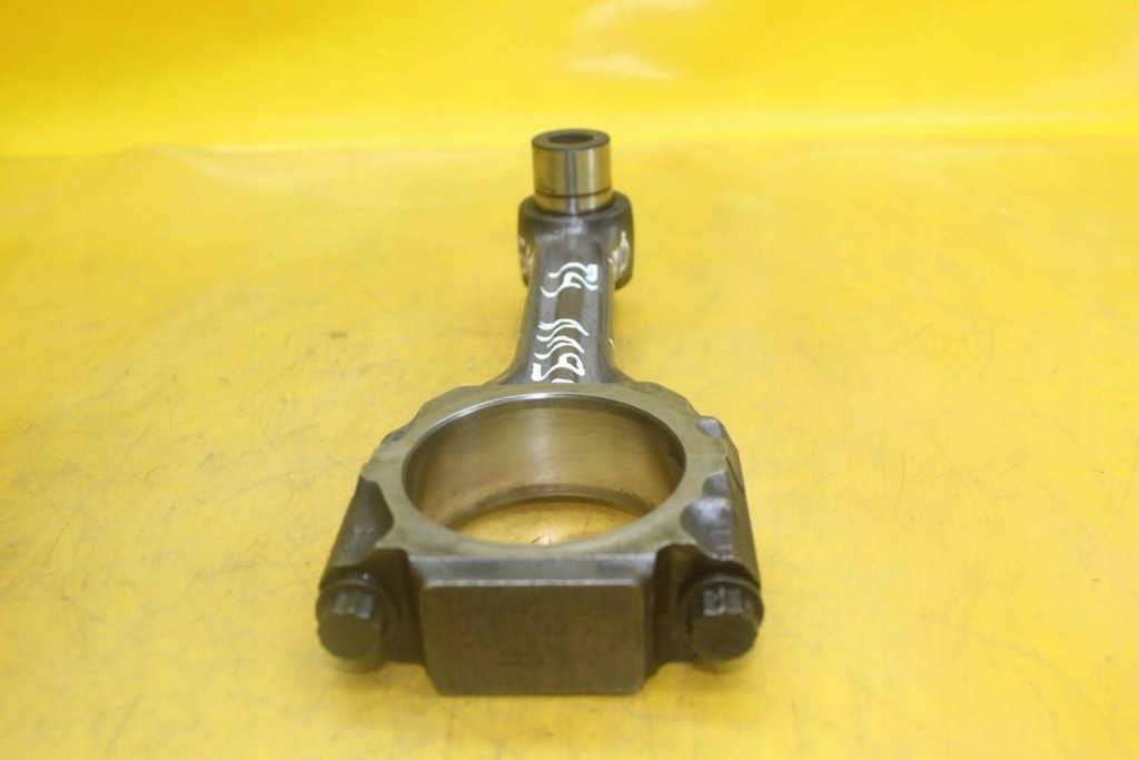 Шатун шатун vw transporter t4 multiwan seat audi 2.0 b aac 074b Оригинал