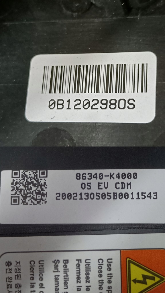 фото №10, Hyundai kona 18- крышка заглушка разъём зарядки 86340-k4000