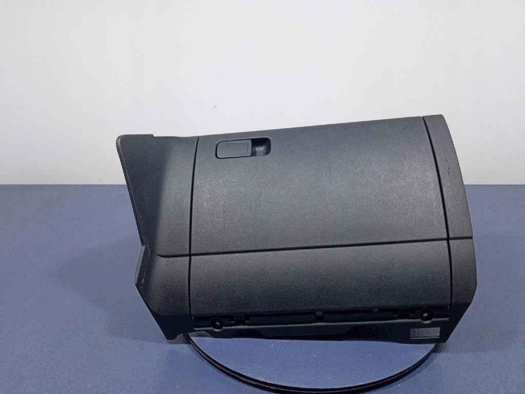 фото №1, Golf vii каркас бардачка пассажира 5g1857097ah