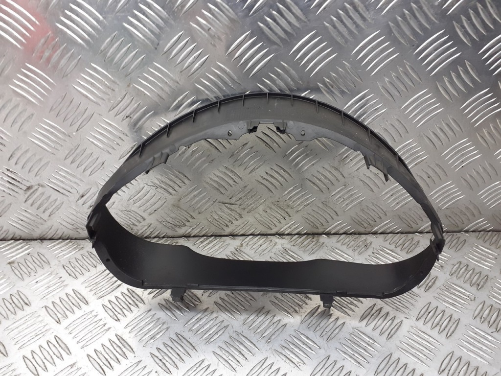 фото №1, Рамка захист спідометра mitsubishi colt vi 1.3 mn148870