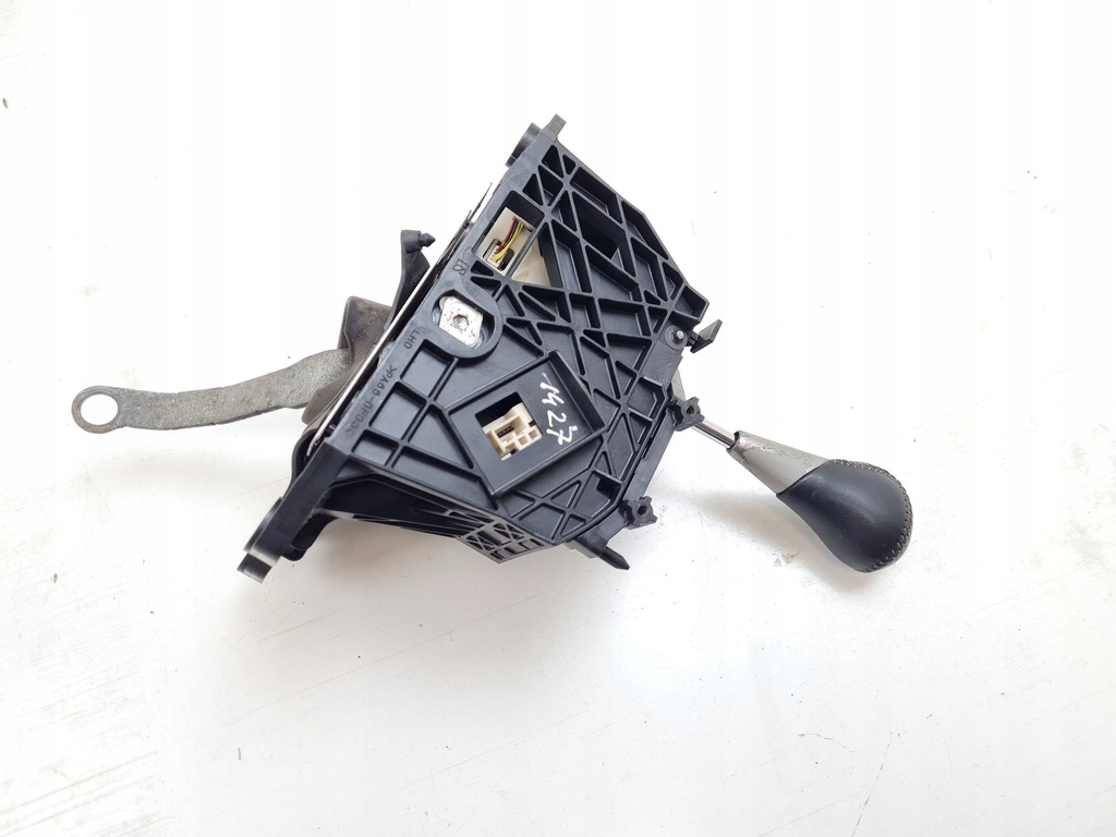 фото №8, 2013 lexus gs 250 350 300h 450h домкрат переключения передач