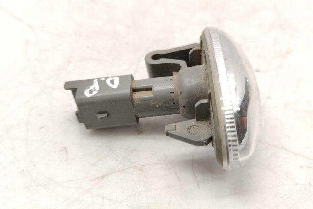 фото №8, Правый поворотник крыла peugeot 1007 km_ 9680057480 1.4l бензиновый