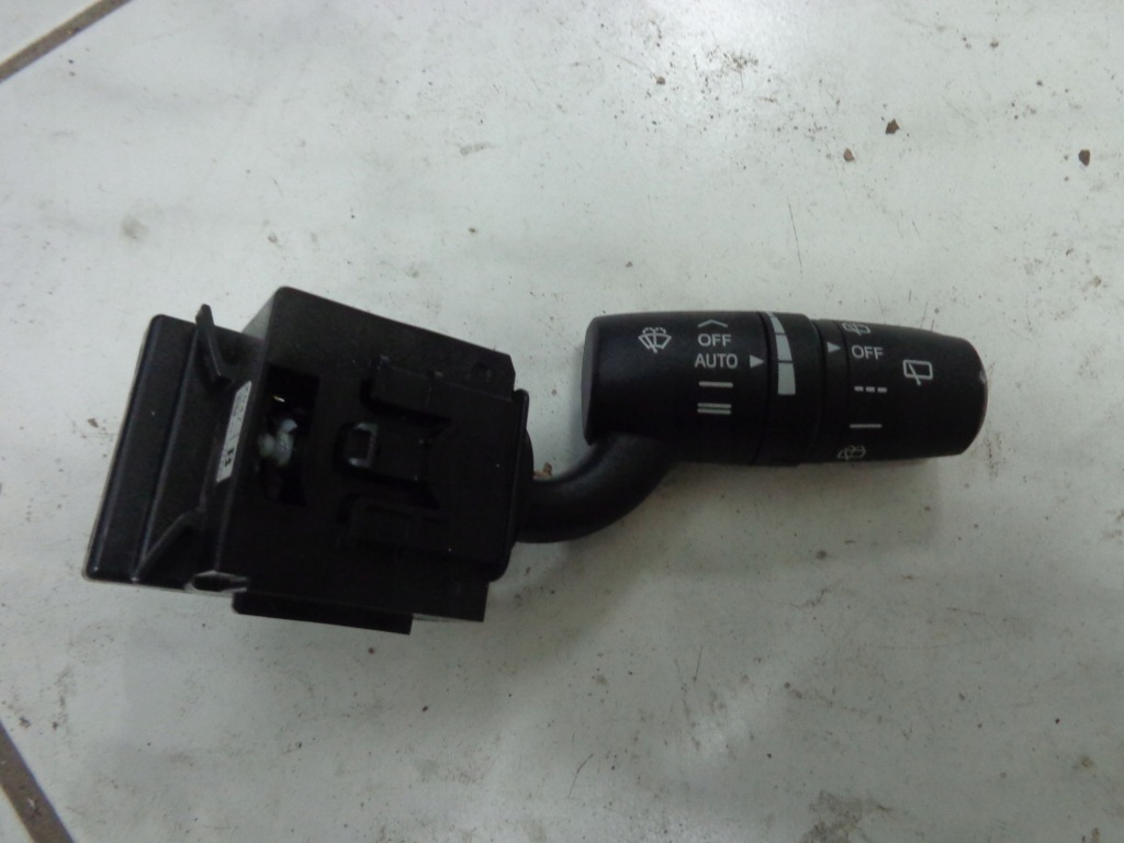 фото №1, Mazda cx5 2012-2019 переключатель дворник правый