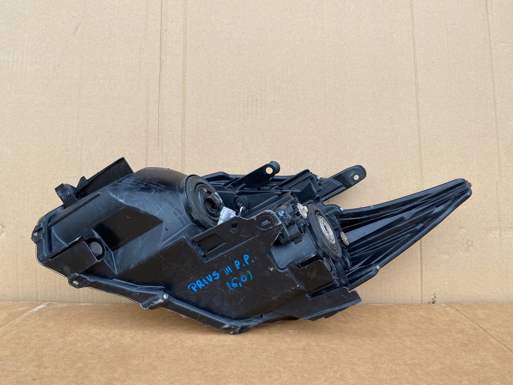 фото №9, Toyota prius 3 iii лампа перед правая