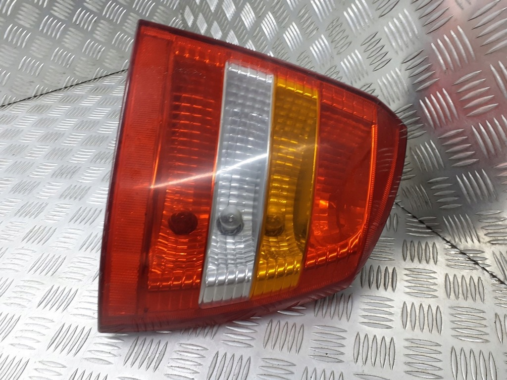 фото №1, Лампа права задня opel astra g hb