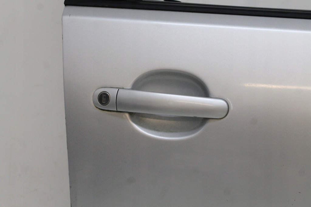 фото №8, Двері правий перед праве передні volkswagen vw polo 9n cross 2001r- la7w