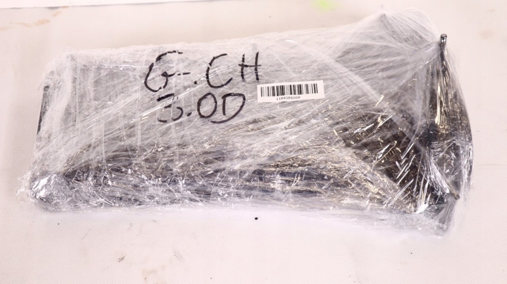 фото №6, Jeep grand cherokee wk2 3.0 крышка клапанов 20132435