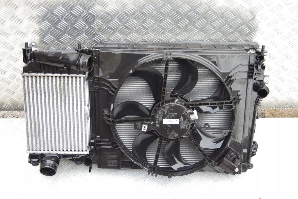 фото №1, Радиатор вентилятор интеркулер renault kadjar 215584068r 214819674r