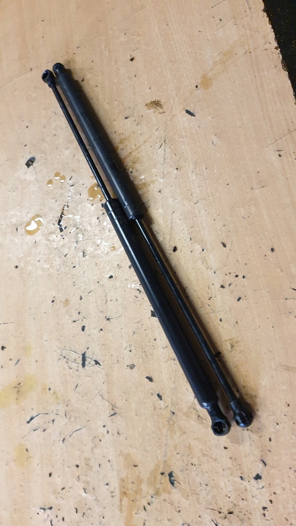 фото №1, Peugeot 206+ plus амортизаторы крышки задняя kpl