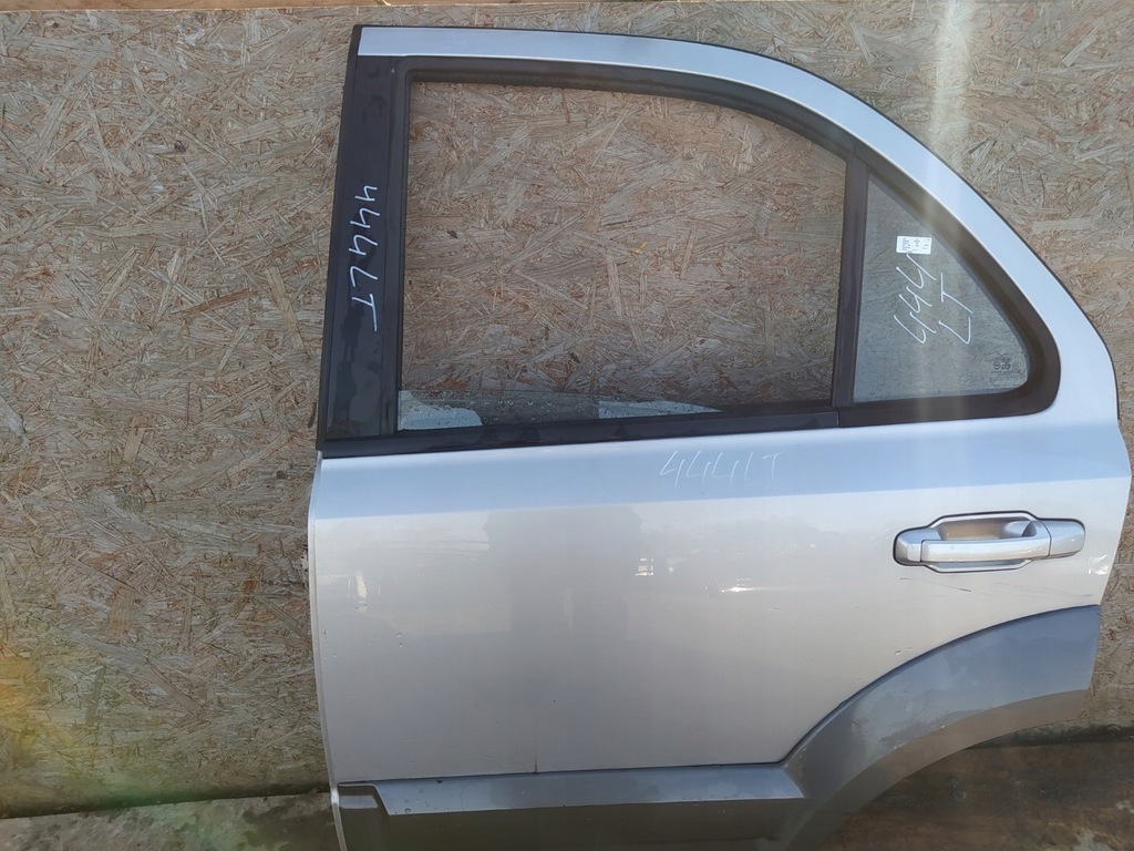 фото №3, Kia sorento i aw дверь левый задняя