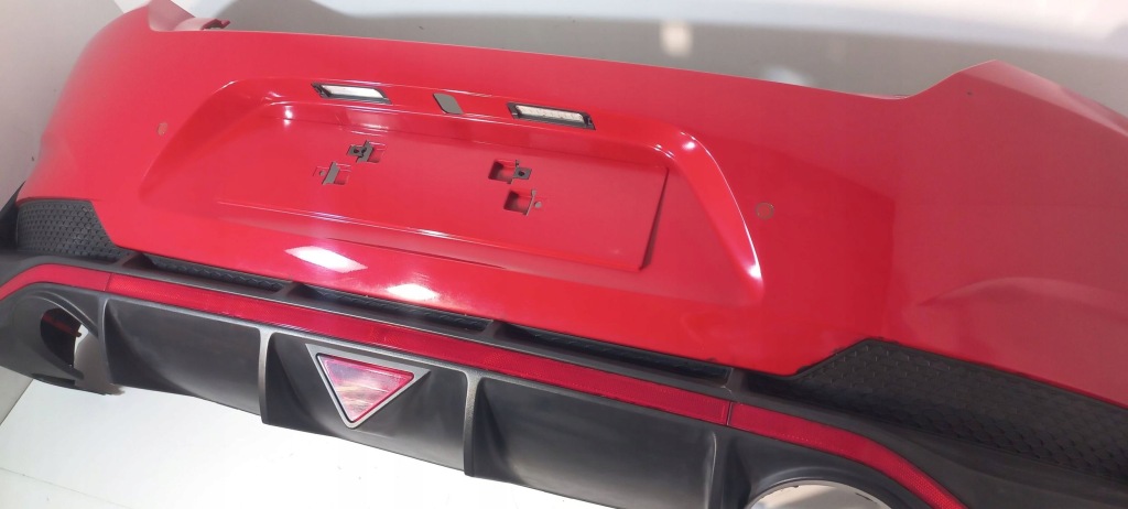 Hyundai i30 n fastback бампер задній 86611s0700 226 в Україні