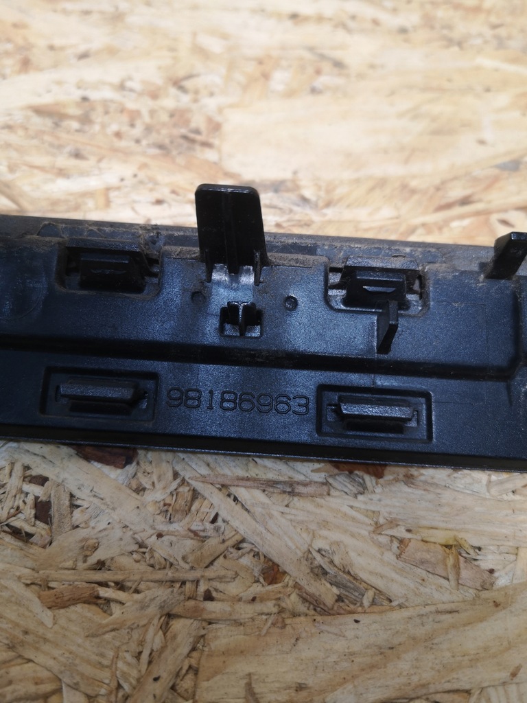 фото №6, Peugeot rifter berlingo iv молдинг накладка рейки правая 98186963 evl