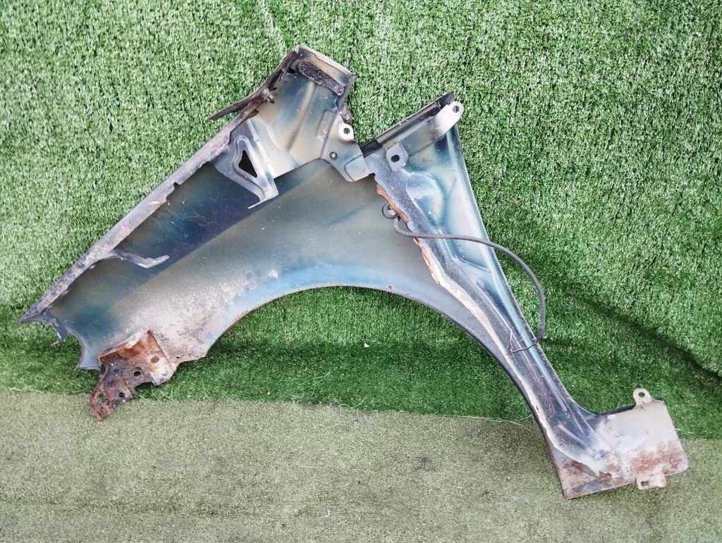 Крило правий перед передній fiat grande punto evo в Україні