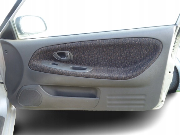 фото №1, Colt v обшивка обивка дверь перед правый hb 3d