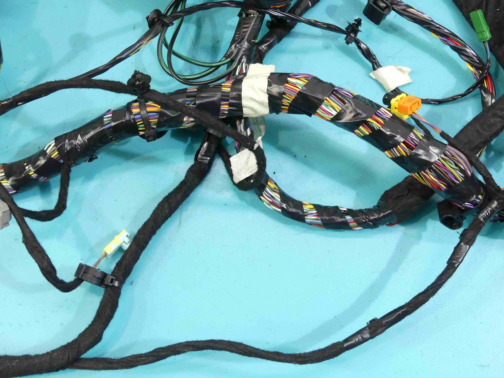 фото №10, Электропроводка салона жгут volvo s90 ii usa long