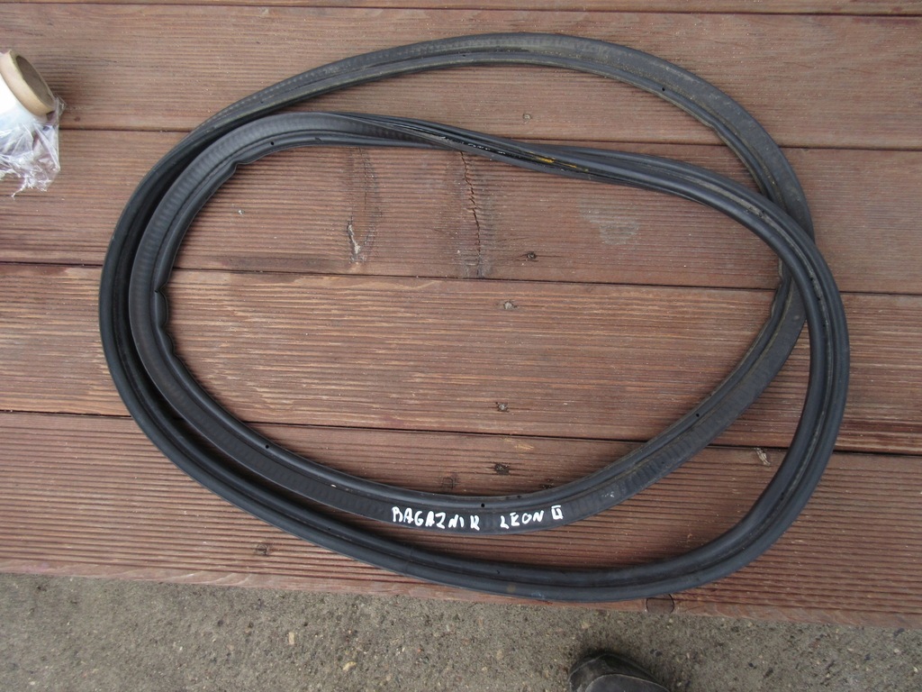 фото №1, Прокладка багажника seat leon ii