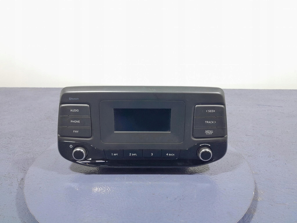 Купить Hyundai i30 3 рестайлинг  радио заводской bluetooth 96150-g4320
