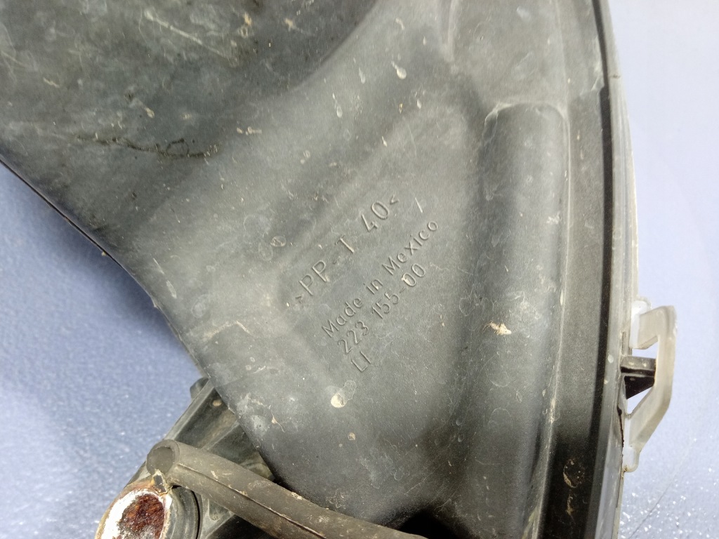 Mercedes ml w163 рестайлінг  фара лівий bixenon eu 223155-00 Доставка