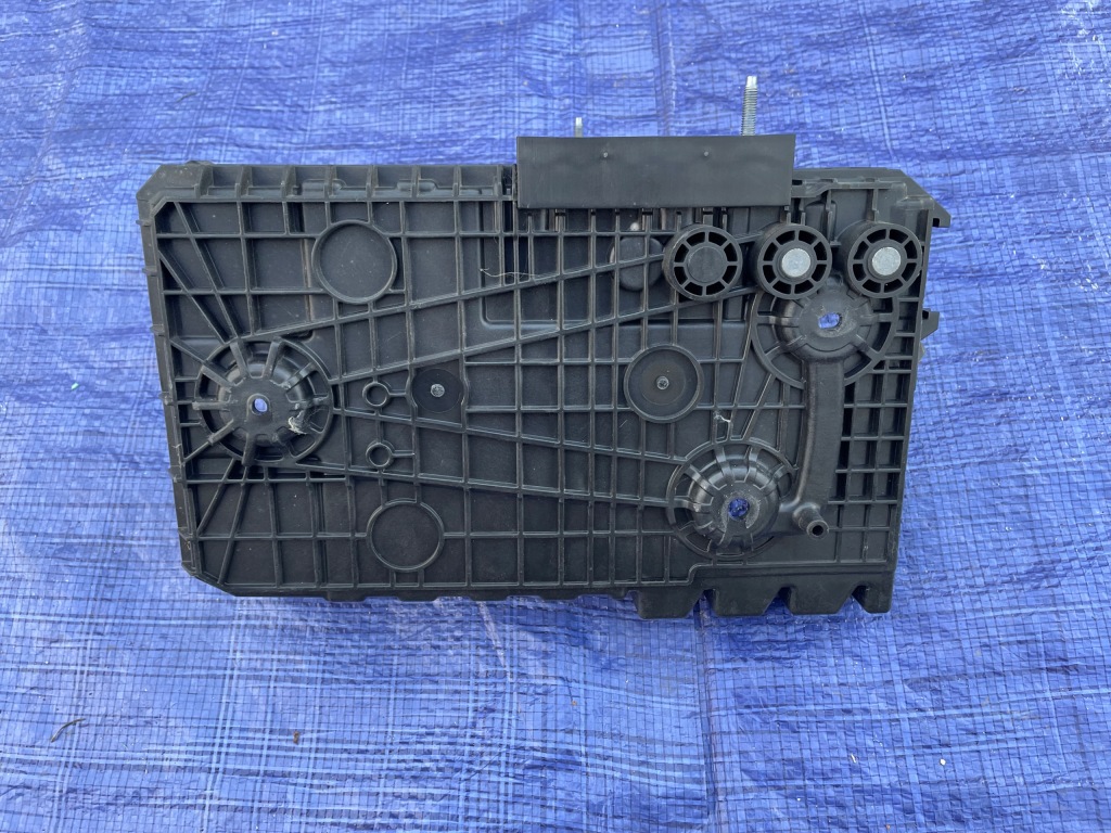 фото №4, Peugeot 208 ii основание аккумулятор