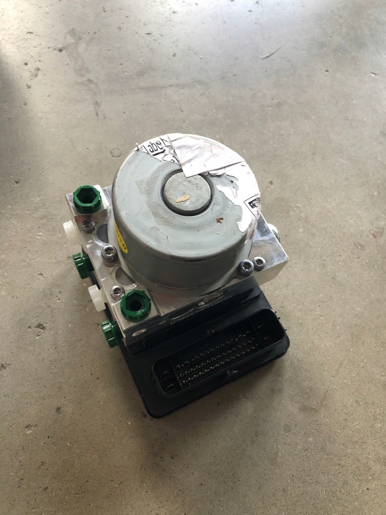 фото №1, Насос abs bentley 3wa614517g !