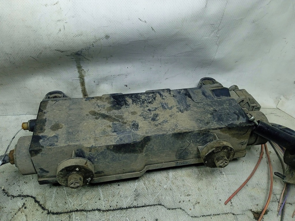 фото №2, Модуль гальма ручного 8200396850 renault scenic ii