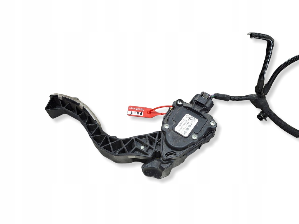 фото №1, Потенциометр педаль газа 180108467r renault clio v 1.3 tce 2019-