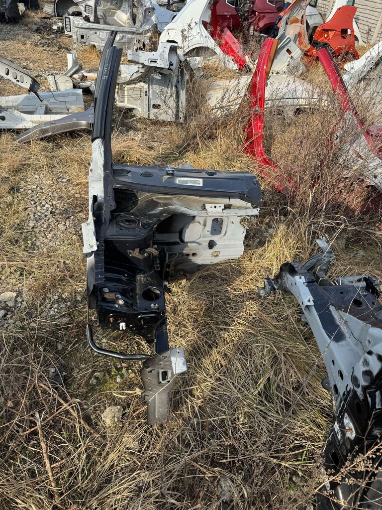 фото №2, Четверть правый перед лонжерон подкрылок блок двигателя b порог renault clio iv czar