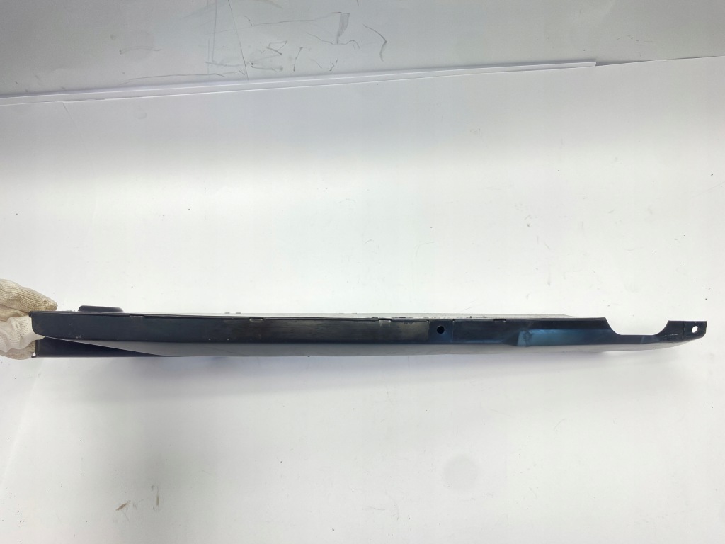 Купити Канал лоток накладка трубопровід заслінка mercedes w124 w126 1248212436