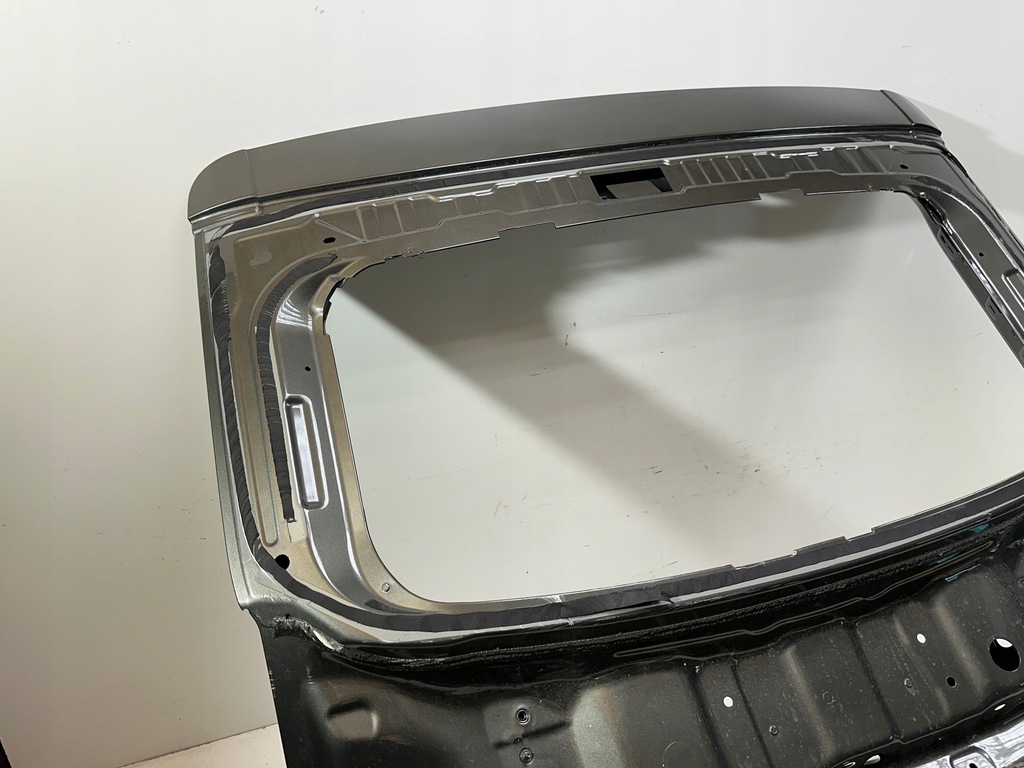 фото №13, Кришка багажника багажника porsche macan ii 95c ładna