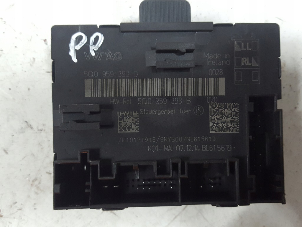 фото №1, Passat b8 14-18r модуль блок управления дверь 5q0959393d