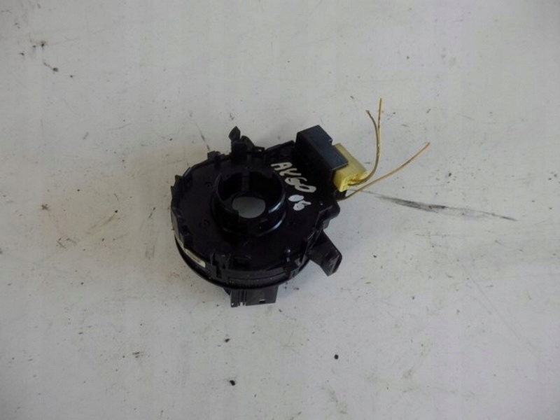 Купити Toyota aygo 08 5d стрічка шлейф під  кермо