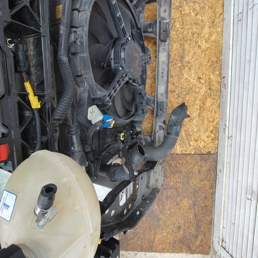 Ремень передний балка радиатор абсорбер jeep renegade 1.6 Цена