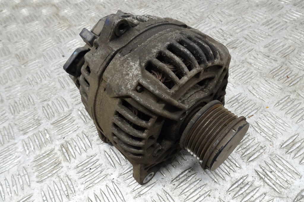 Купити Renault генератор 1.5 dci